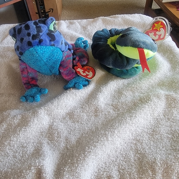 Ty Other - TY Snake & Frog Beanies Set